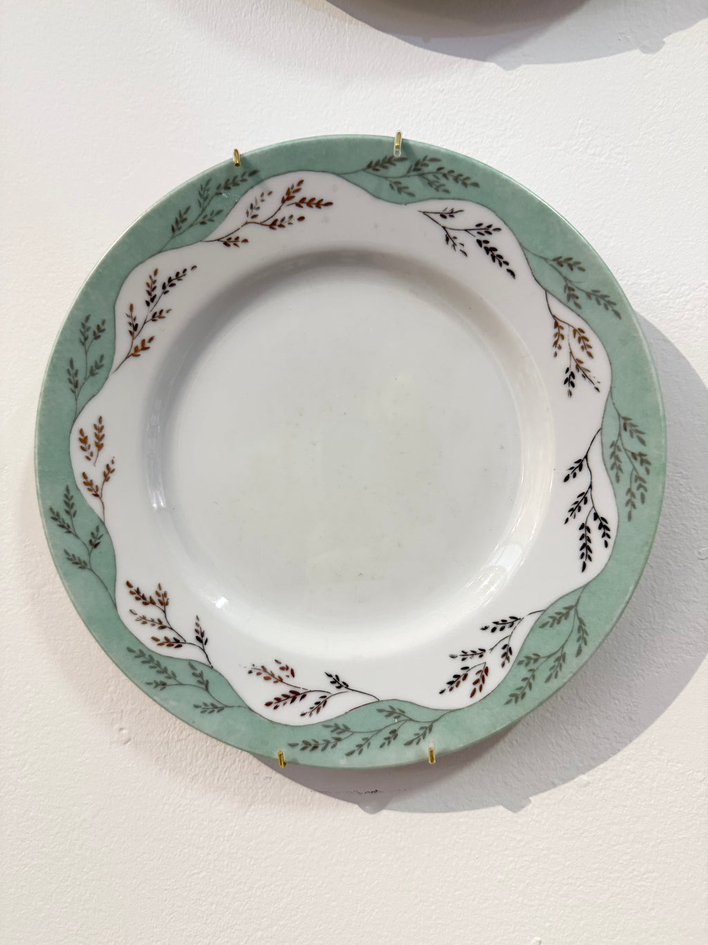 The Heirloom Wheat Green Briar Salad Plate