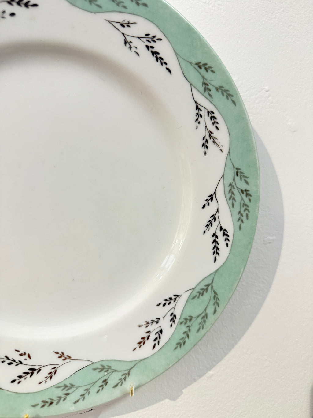 The Heirloom Wheat Green Briar Salad Plate