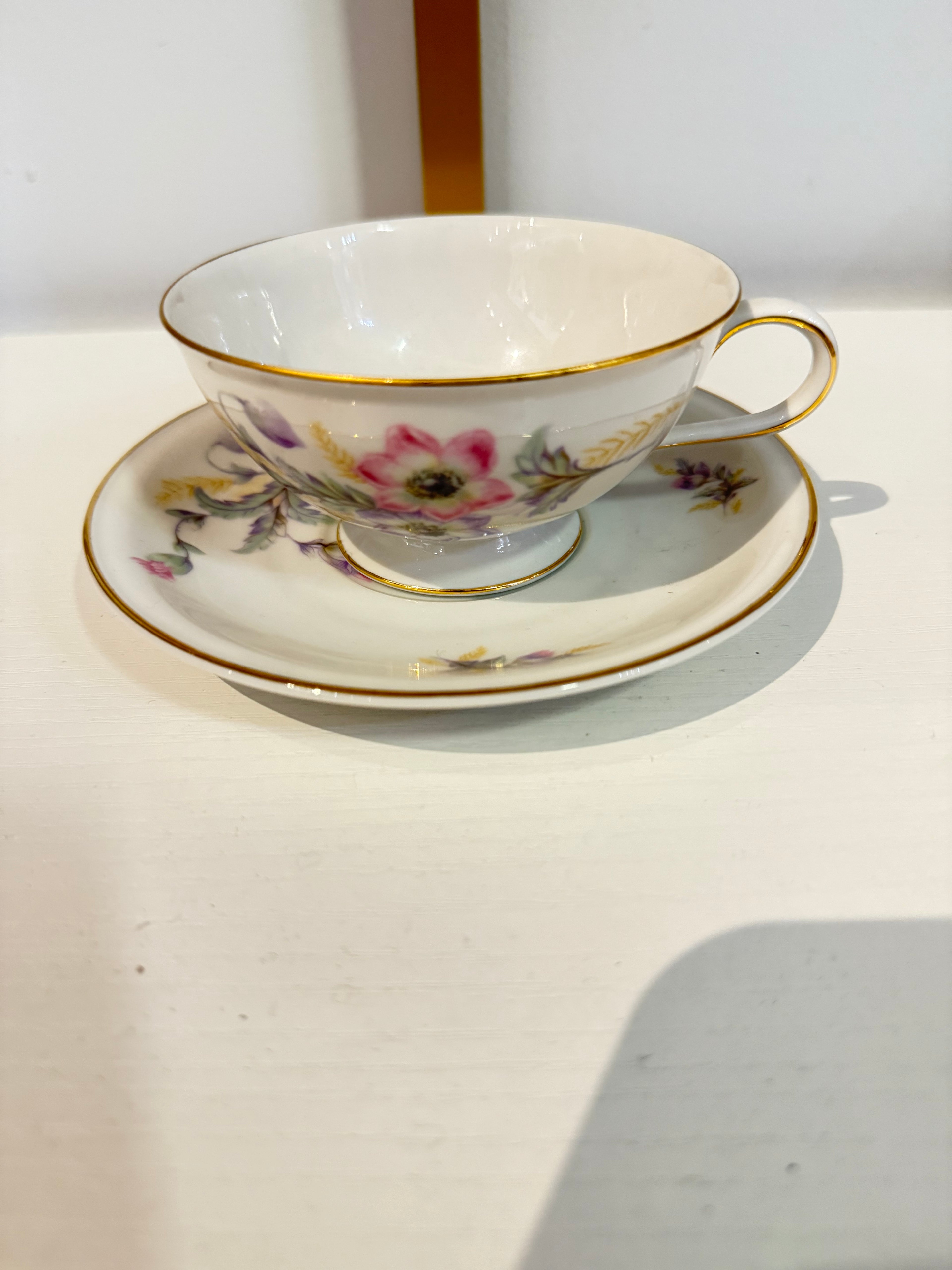 The Wildflower Saucer