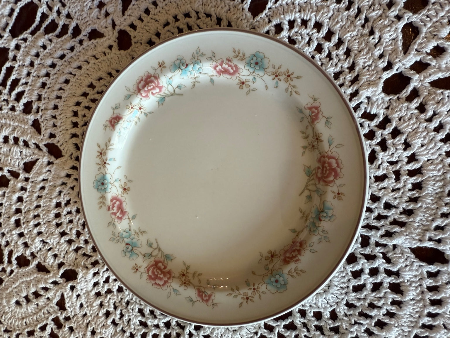 Blush & Blue Angelic Wreath Bread Plate