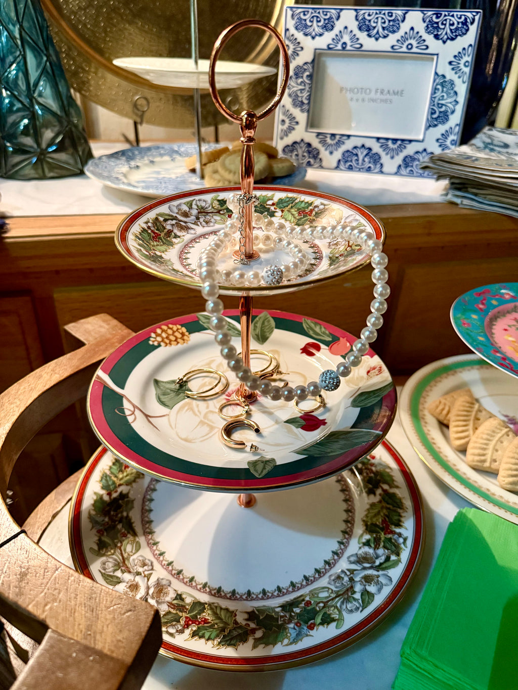 Magnolia in Bloom Tiered Stand