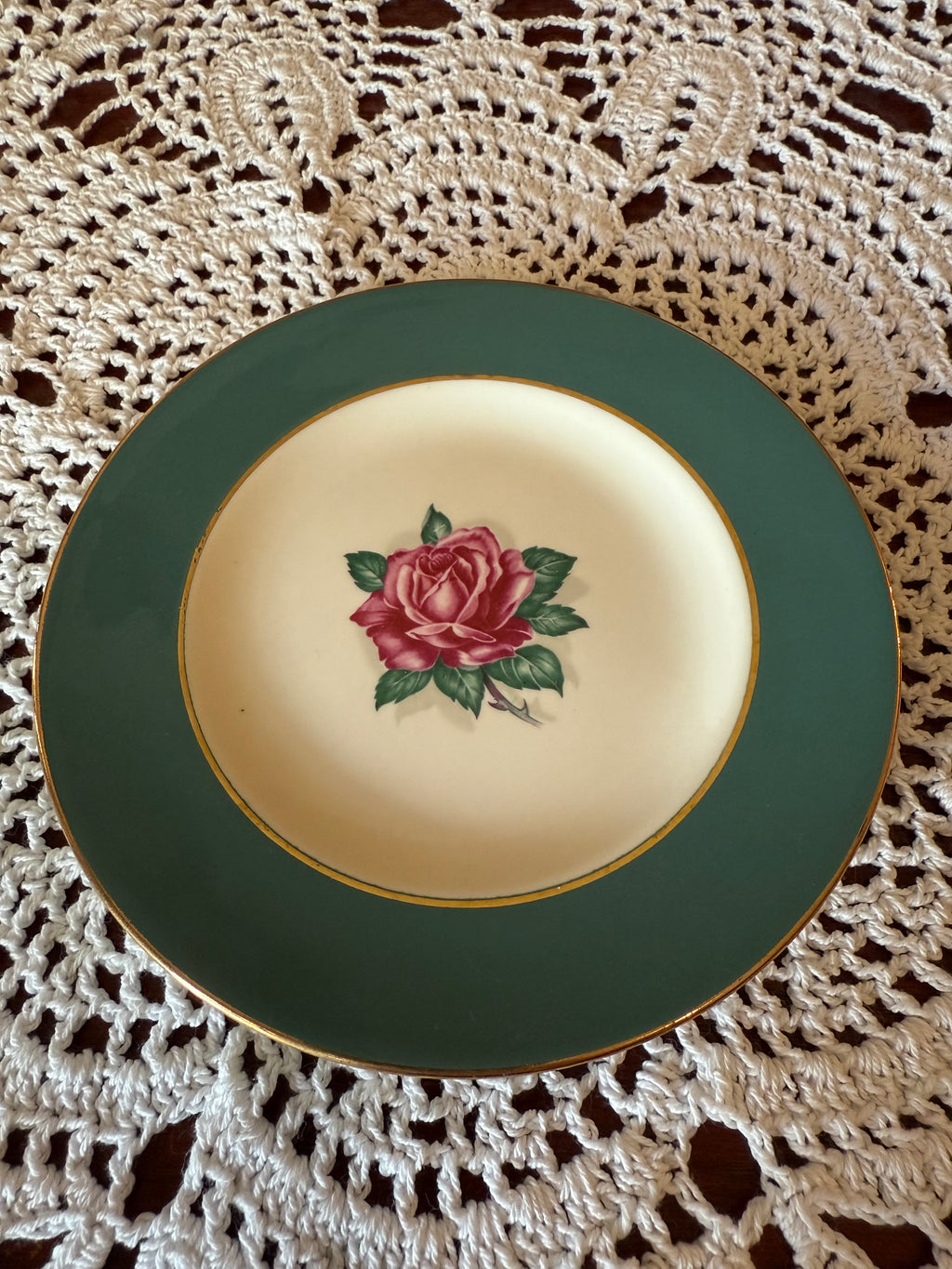Emerald Rose Center Floral Bread Plate
